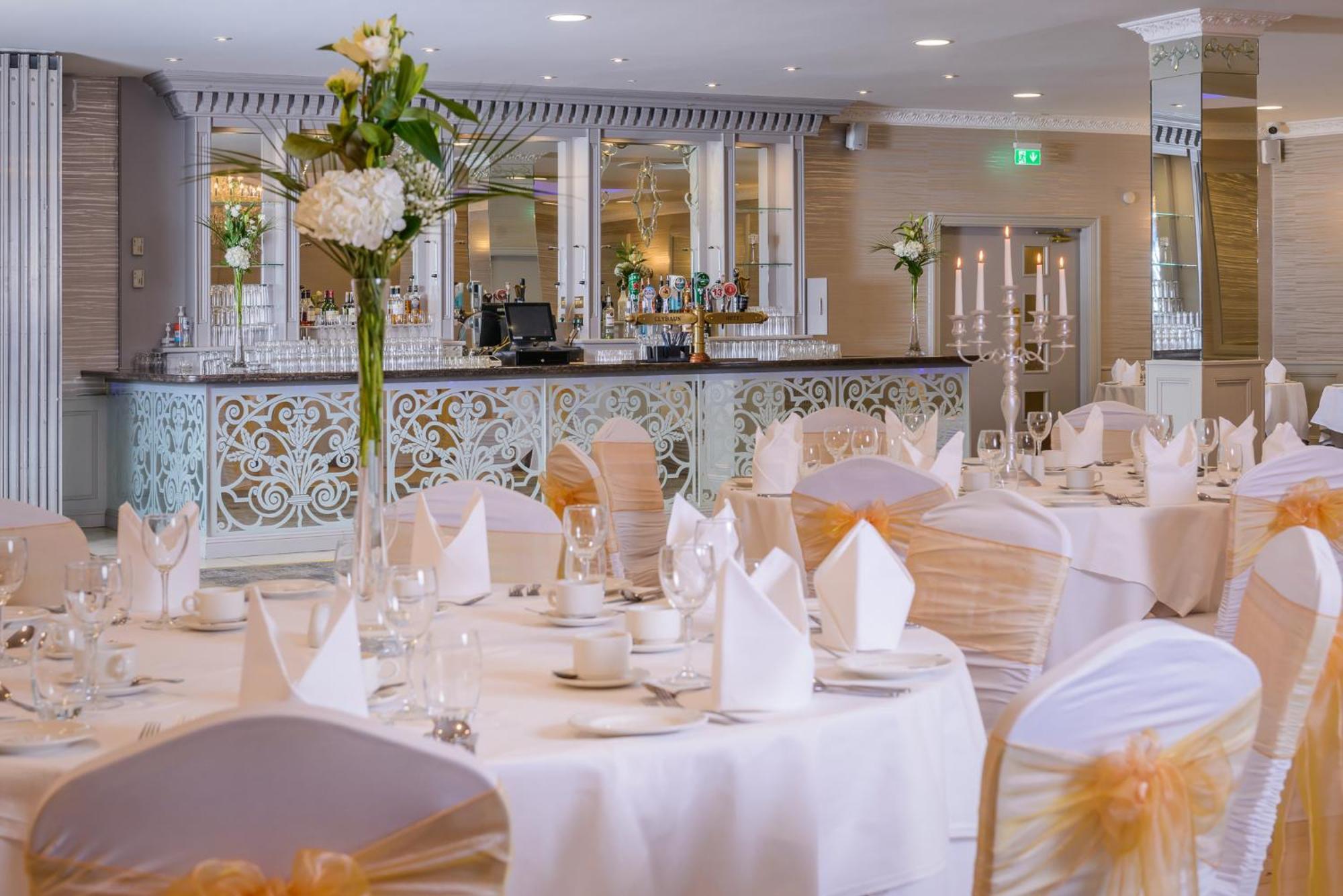 גלוואיי Clybaun Hotel מראה חיצוני תמונה